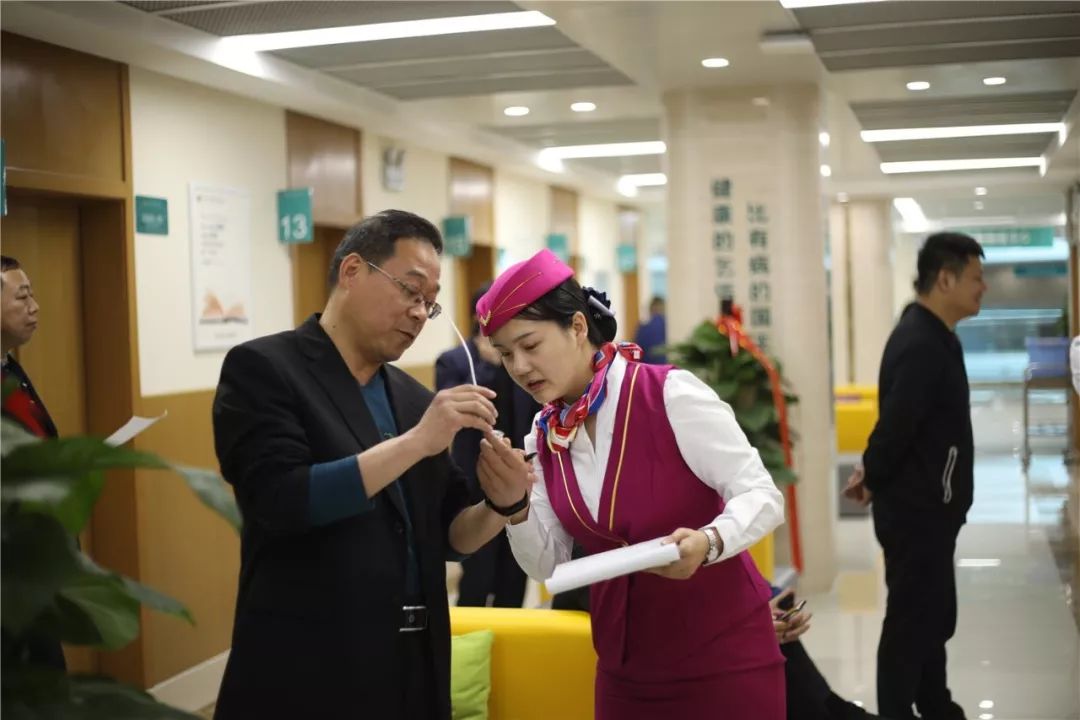 镇江24小时套医保卡(北京医保卡使用指南)